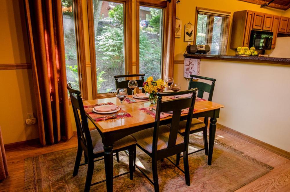 Asheville Cabins Of Willow Winds Luaran gambar