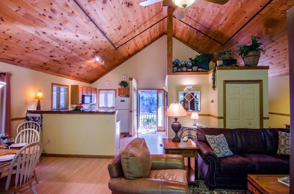 Asheville Cabins Of Willow Winds Luaran gambar